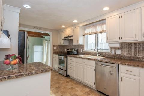52 Dayton St, Danvers, MA 01923 photo 9