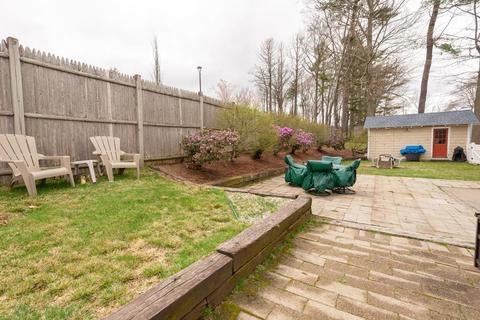 52 Dayton St, Danvers, MA 01923 photo 4