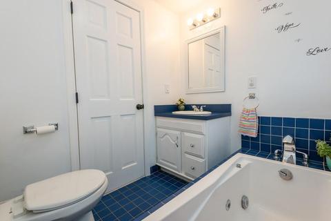 52 Dayton St, Danvers, MA 01923 photo 11