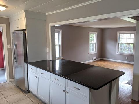 49 Maybrook Rd, Springfield, MA 01129 photo 3