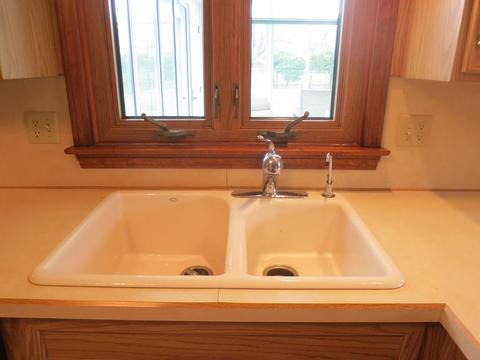 4 Ward Ave, Easthampton, MA 01027 photo 15