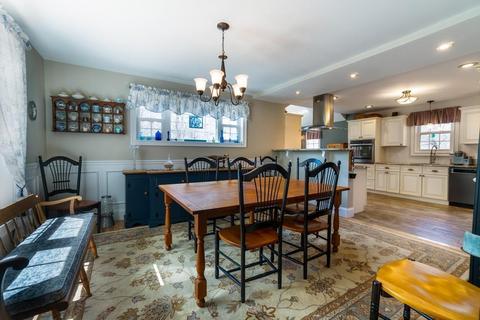 105 Beacon Ave, Warwick, RI 02889 photo 6