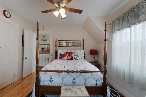 105 Beacon Ave, Warwick, RI 02889 photo 14
