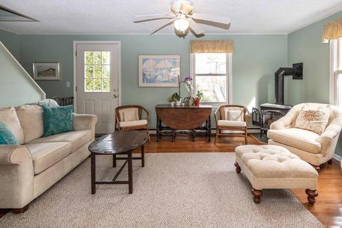 1 Marthas Rd, Edgartown, MA 02539 photo 4
