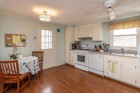 1 Marthas Rd, Edgartown, MA 02539 photo 7
