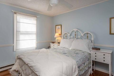 1 Marthas Rd, Edgartown, MA 02539 photo 9