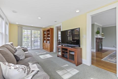 4 Smith Ave, Reading, MA 01867 photo 11