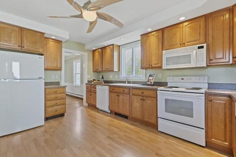 4 Smith Ave, Reading, MA 01867 photo 4