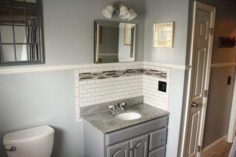 34 Waring St, Fall River, MA 02720 photo 17