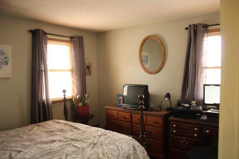 34 Waring St, Fall River, MA 02720 photo 14