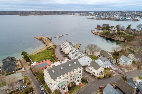 7 Rackliffe St #4, Gloucester, MA 01930 photo 3