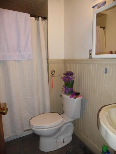 16 Oliver St, Fall River, MA 02724 photo 6