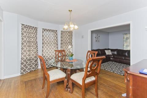 804 White St, Springfield, MA 01108 photo 12