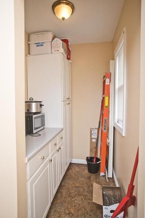 804 White St, Springfield, MA 01108 photo 8