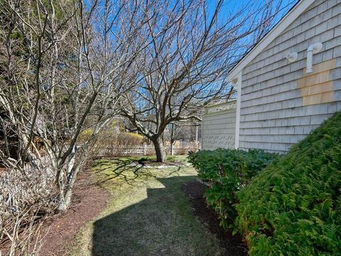 8 Squaws Ln, Mashpee, MA 02649 photo 23