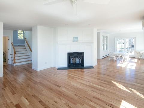 8 Squaws Ln, Mashpee, MA 02649 photo 9