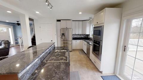 110 N Lowell Rd, Windham, NH 03087 photo 4