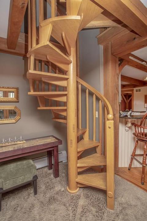 46 River St, Raynham, MA 02767 photo 4