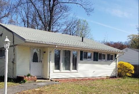 18 Pebble Mill Rd, Springfield, MA 01118 photo 10