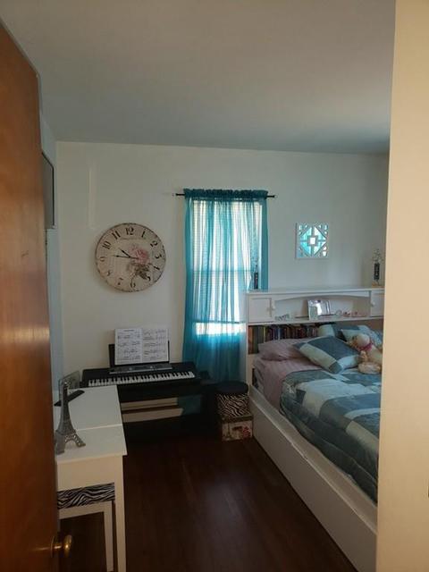 18 Pebble Mill Rd, Springfield, MA 01118 photo 6