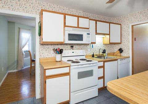 15 Ladd St, Springfield, MA 01109 photo 15