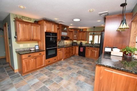 67 Division St, Easthampton, MA 01027 photo 12