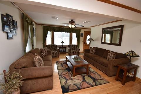 67 Division St, Easthampton, MA 01027 photo 9