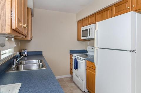 2 George St #E, Plainville, MA 02762 photo 3