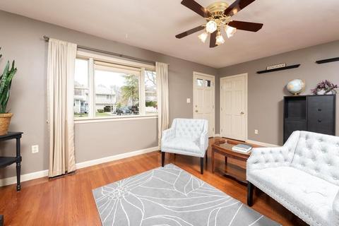 39 Scotland St, Hingham, MA 02043 photo 9