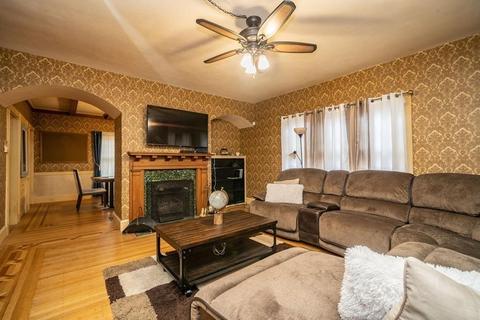 33 Mountainview St, Springfield, MA 01108 photo 5