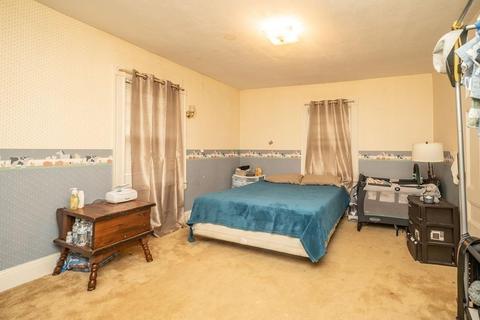 33 Mountainview St, Springfield, MA 01108 photo 23