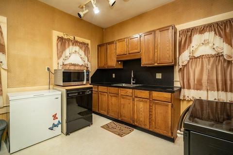 33 Mountainview St, Springfield, MA 01108 photo 10