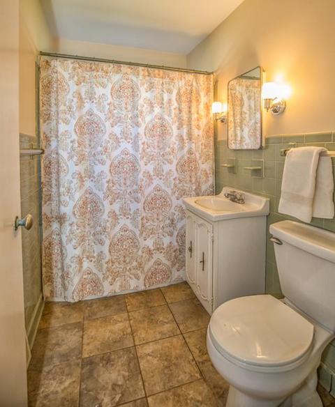 59 Talbot Rd, Springfield, MA 01119 photo 12