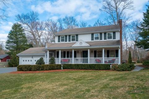 97 Locust Ln, Needham, MA 02492 photo 2