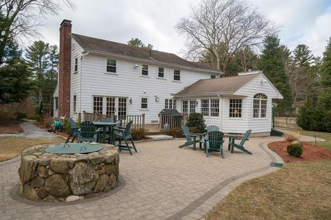 97 Locust Ln, Needham, MA 02492 photo 15