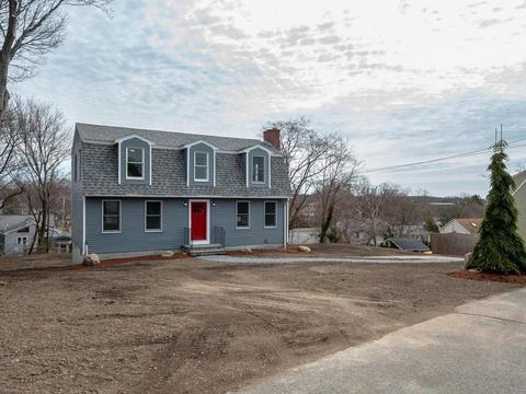 22 Honeysuckle Rd, Gloucester, MA 01930 photo 1