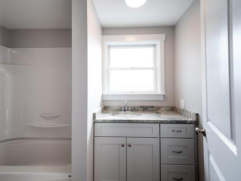 22 Honeysuckle Rd, Gloucester, MA 01930 photo 14