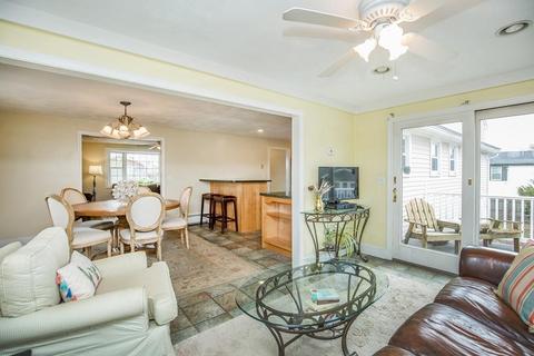 47 N Shore Ave, Danvers, MA 01923 photo 12