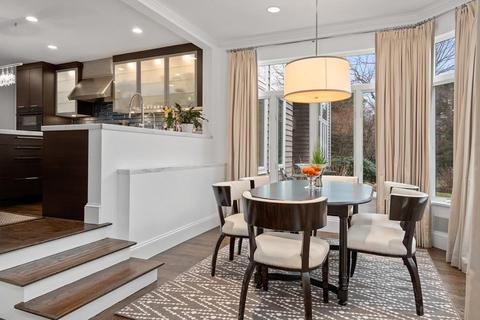8 Sears Rd, Brookline, MA 02445 photo 9