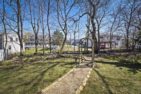 3 Brimblecomb, Marblehead, MA 01945 photo 4