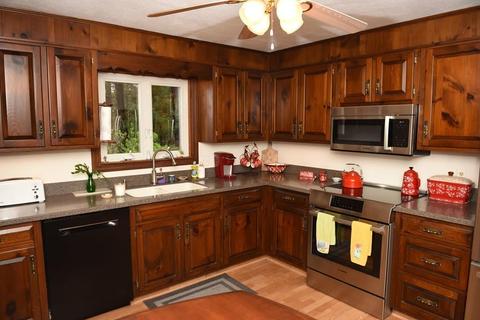 12 Bailey Rd, Berlin, MA 01503 photo 10