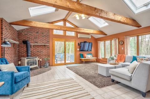60 Kieran Rd, Reading, MA 01867 photo 3
