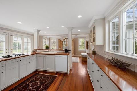 2 Page Rd, Marblehead, MA 01945 photo 14
