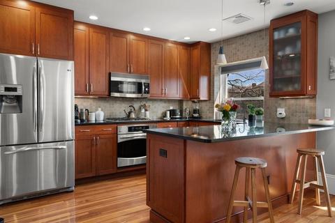 1753 Beacon St #4, Brookline, MA 02445 photo 5