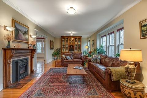 25 Windsor Rd, Brookline, MA 02445 photo 5