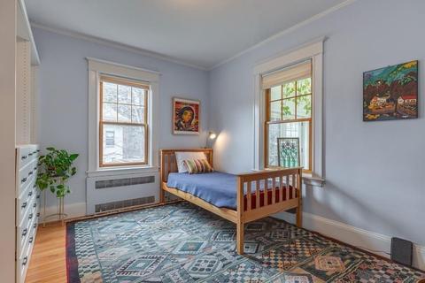 25 Windsor Rd, Brookline, MA 02445 photo 15