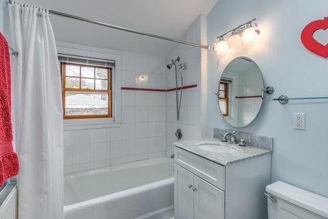 25 Windsor Rd, Brookline, MA 02445 photo 17