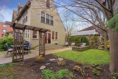 85 Griggs Rd, Brookline, MA 02446 photo 22