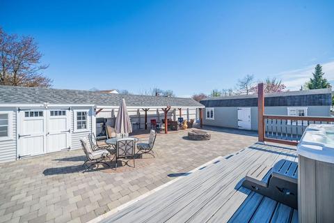 67 Arcadia Blvd, Springfield, MA 01118 photo 28
