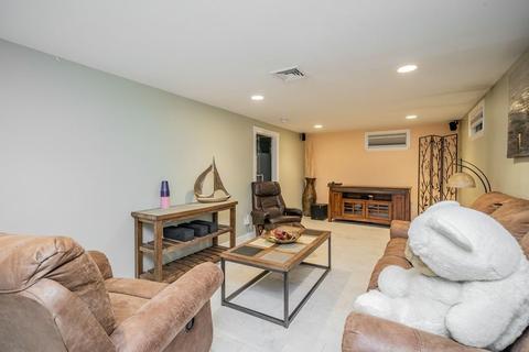67 Arcadia Blvd, Springfield, MA 01118 photo 19